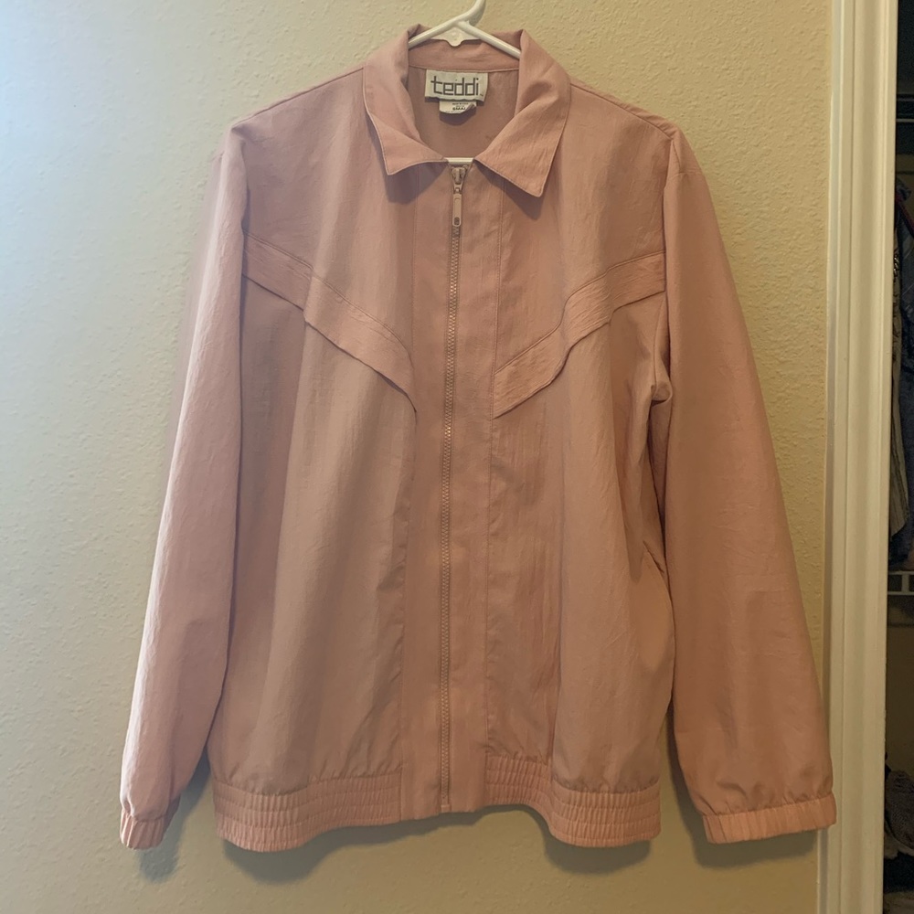 Wind breaker